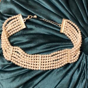 Pearl choker